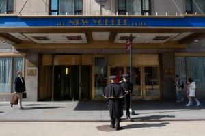 00ny-new-yorker-02-superJumbo